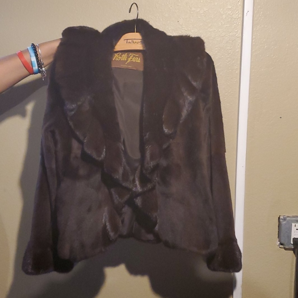 Classic Mink Jacket - Picture 7 of 7